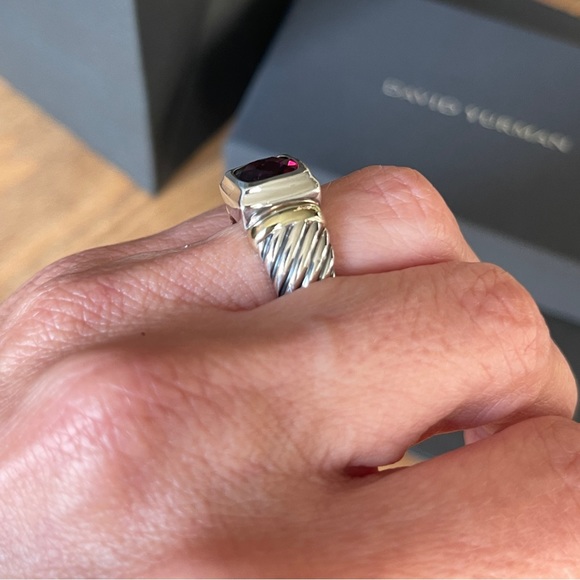 Authentic DAVID YURMAN GARNET CLASSIC CABLE RING {Size 6} - Picture 9 of 12